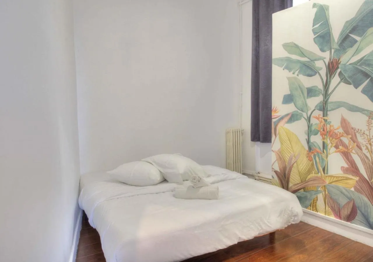 Appartement De Caractere Avenue Du Prado 4 Chambres Marseille France