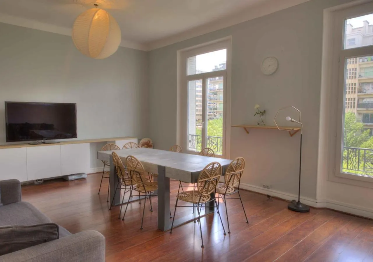 Appartement De Caractere Avenue Du Prado 4 Chambres Marsiglia